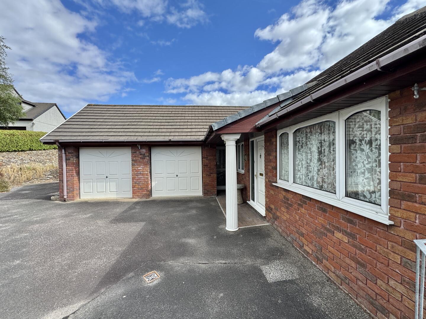 4 bed property in Burley Close, Truro